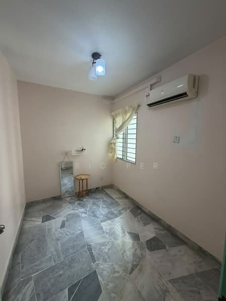 Apartment for Rent at Sri Intan 1 - Eric Per - Bedroom - PropertyGuru.com.my