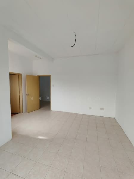2.5-storey Terraced House for Sale in Taman Puncak Jalil (Seri Kembangan) - Bryan Cho - Interior - PropertyGuru.com.my