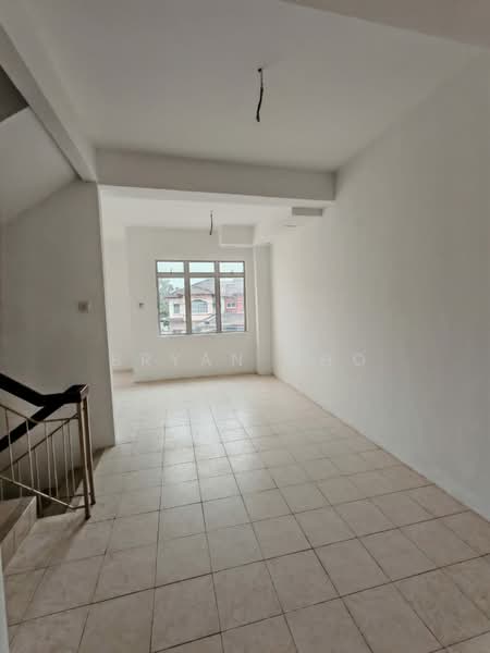 2.5-storey Terraced House for Sale in Taman Puncak Jalil (Seri Kembangan) - Bryan Cho - Interior - PropertyGuru.com.my