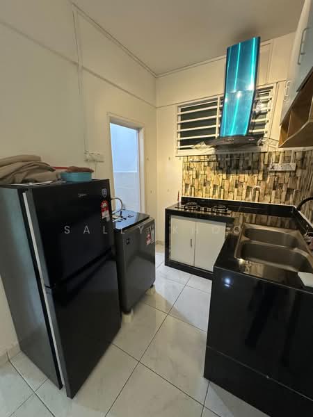 Apartment for Rent at Skyridge Apartment - Sally Khoo - Kitchen - PropertyGuru.com.my