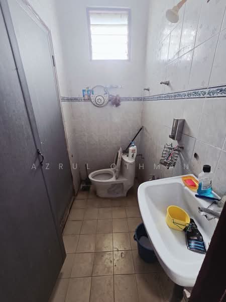 Semi-Detached House for Sale in Taman Rembau Utama (Rembau) - Azrul Othman - Bathroom - PropertyGuru.com.my
