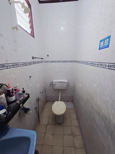 Semi-Detached House for Sale in Taman Rembau Utama (Rembau) - Azrul Othman - Bathroom - PropertyGuru.com.my
