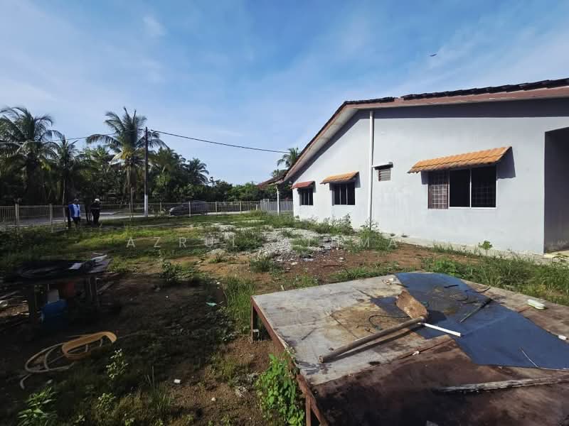 Semi-Detached House for Sale in Taman Rembau Utama (Rembau) - Azrul Othman - Exterior - PropertyGuru.com.my