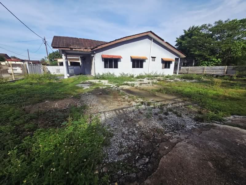 Semi-Detached House for Sale in Taman Rembau Utama (Rembau) - Azrul Othman - Exterior - PropertyGuru.com.my