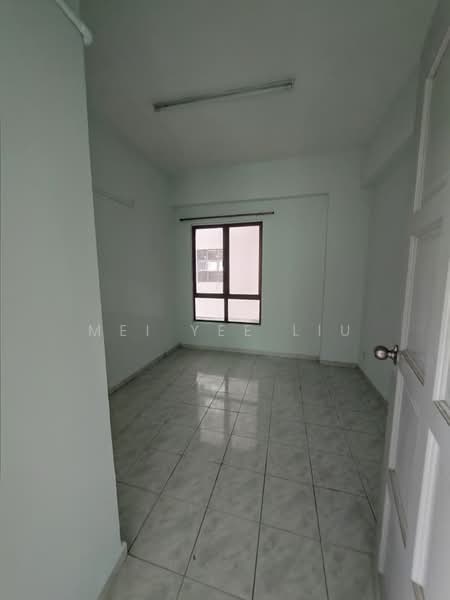 Condominium for Sale at Selat Horizon Condominium - Mei Yee Liu - Interior - PropertyGuru.com.my