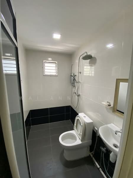 2-storey Terraced House for Sale in Pjs 11 (Sunway) - Wai Ann Teng - Bathroom - PropertyGuru.com.my