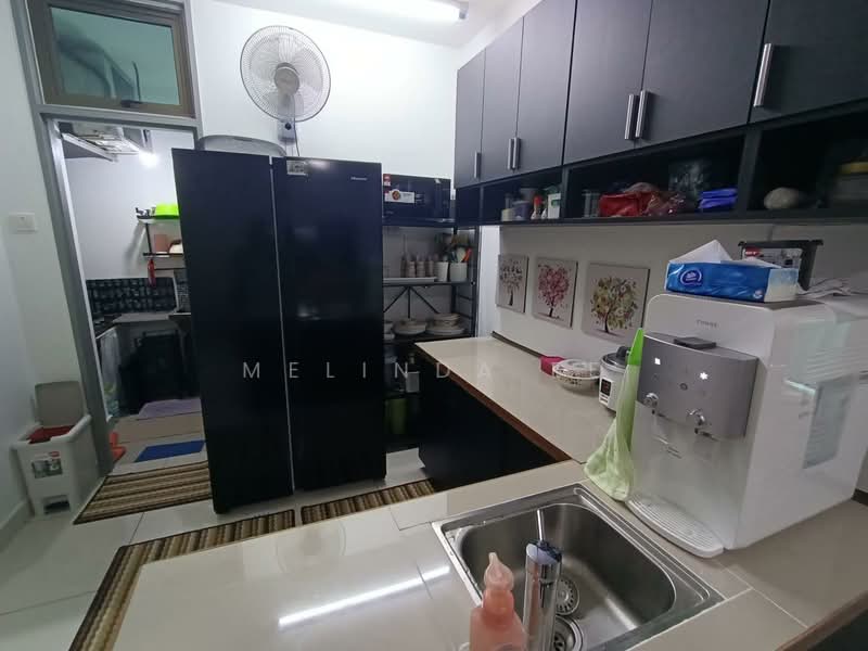Condominium for Sale at PARC Regency (Residensi Masai) - Melinda Ee - Kitchen - PropertyGuru.com.my