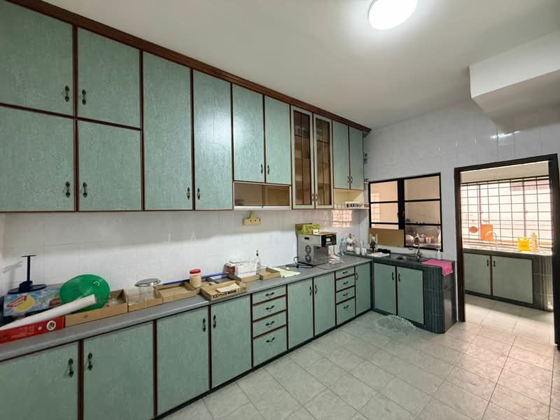 2-storey Terraced House for Sale in Taman Desa Tebrau (Tebrau) - Jason Tan - Kitchen - PropertyGuru.com.my