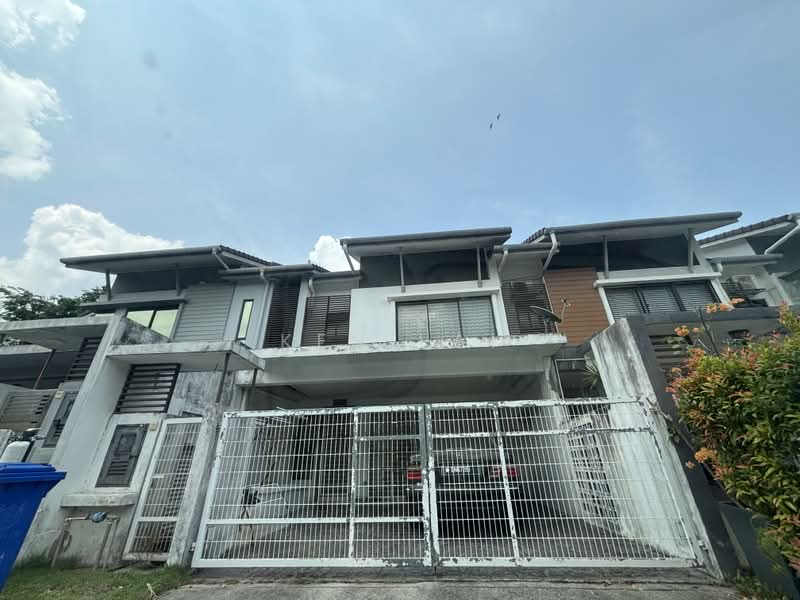 2-storey Terraced House for Sale in Shah Alam (Selangor) - Ken Lai - Exterior - PropertyGuru.com.my