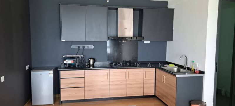 Servis Apartment untuk Disewa di Imperium Residence - Jessey Kan - Kitchen - PropertyGuru.com.my