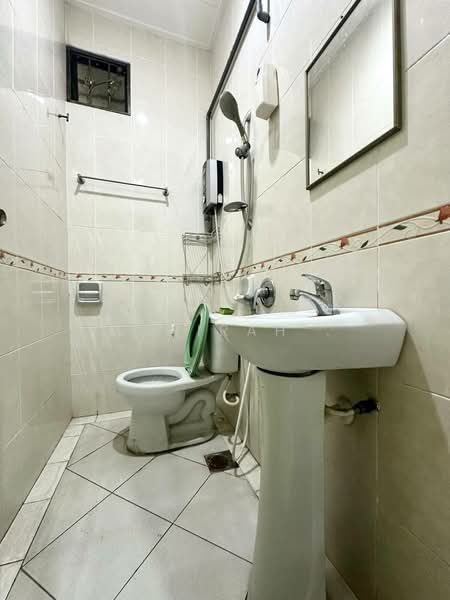 Rumah Teres untuk Dijual di Cheras (Selangor) - Mahirah . - Bathroom - PropertyGuru.com.my