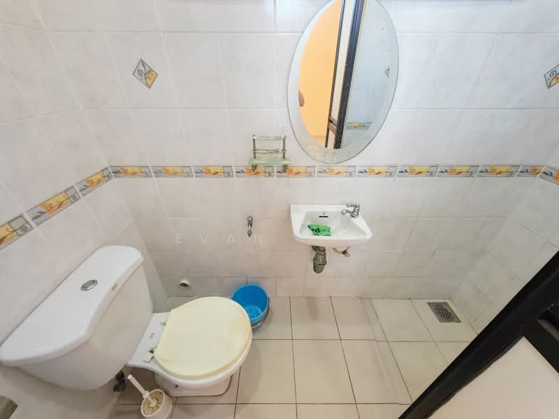 2.5-storey Terraced House for Sale in Taman Meranti Jaya (Puchong) - Evan Goh - Bathroom - PropertyGuru.com.my