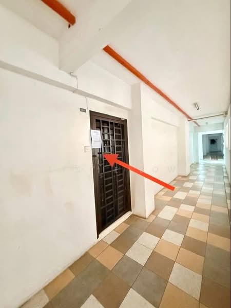 Pangsapuri untuk Dijual di Pulai View - Leslie Low - Corridor - PropertyGuru.com.my