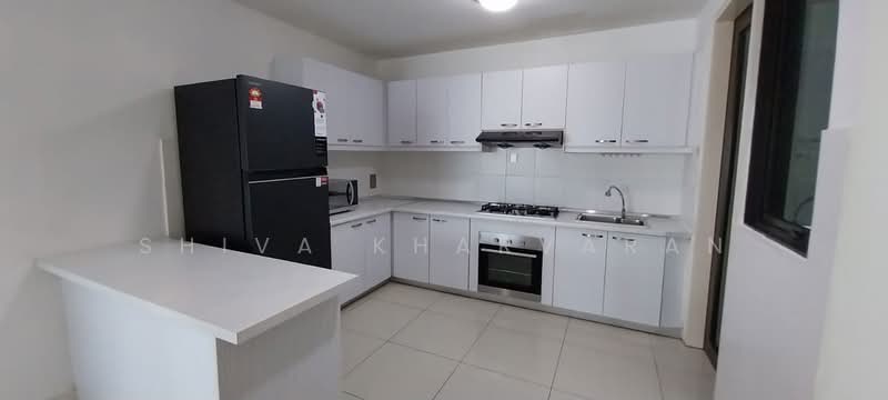 Servis Apartment untuk Disewa di Setia SKY Residences - Shiva Kharvaran - Kitchen - PropertyGuru.com.my