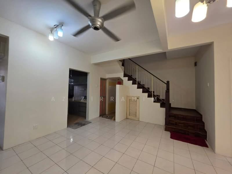 2-storey Terraced House for Sale in Putrajaya (Putrajaya) - Azizirrahim . - Living Room - PropertyGuru.com.my