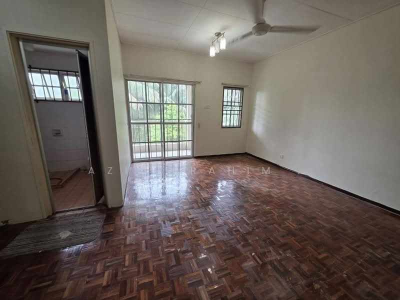 2-storey Terraced House for Sale in Putrajaya (Putrajaya) - Azizirrahim . - Living Room - PropertyGuru.com.my