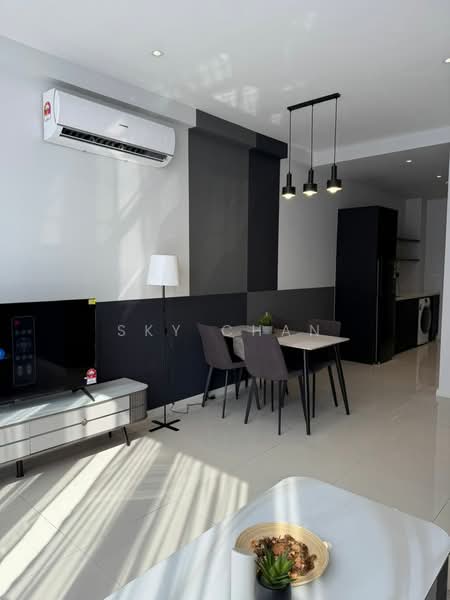 Servis Apartment untuk Disewa di Majestic Residence - Sky Chan - Living Room - PropertyGuru.com.my