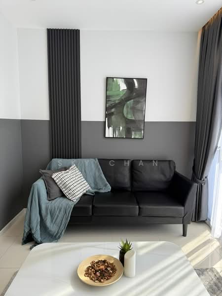 Servis Apartment untuk Disewa di Majestic Residence - Sky Chan - Living Room - PropertyGuru.com.my