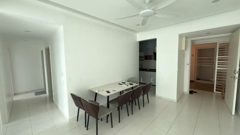 Condominium for Rent at i-Santorini - Kelvin Lee - Corridor - PropertyGuru.com.my