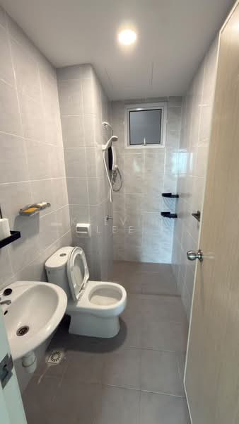 Condominium for Rent at i-Santorini - Kelvin Lee - Bathroom - PropertyGuru.com.my