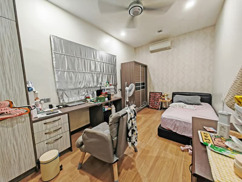 Semi-Detached House for Sale in Taman Bukit Prima (Cheras) - Eason Wong - Bedroom - PropertyGuru.com.my