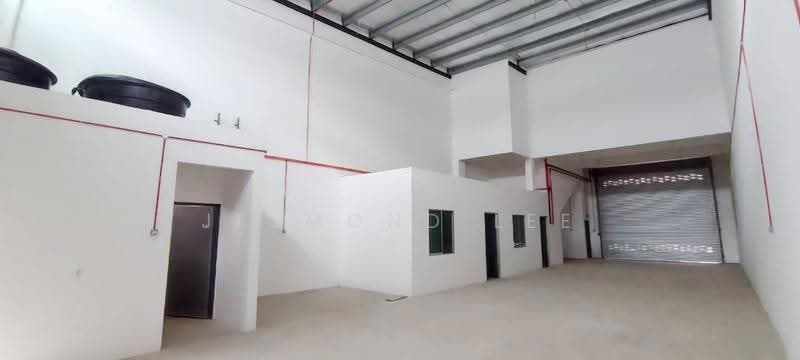 Terrace Factory for Rent in Taman Perindustrian Cemerlang (Ulu Tiram) - Jesmond Lee - Interior - PropertyGuru.com.my