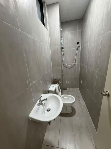 Service Residence for Rent at Space Residency - Jane Ngoi - Bathroom - PropertyGuru.com.my