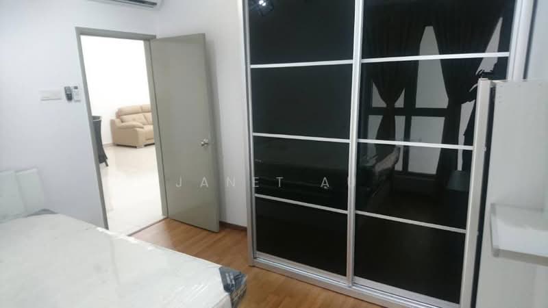 Servis Apartment untuk Disewa di Greenz (Residensi Flora) @ One South - Janet Au - Bedroom - PropertyGuru.com.my