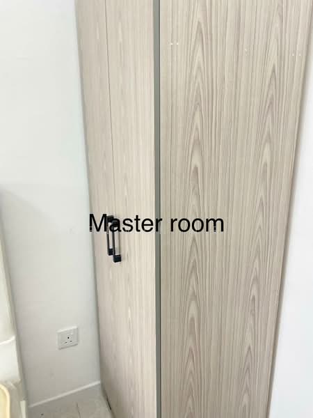Kondominium untuk Dijual di Granito - Kelvin Lee - Master Bedroom - PropertyGuru.com.my