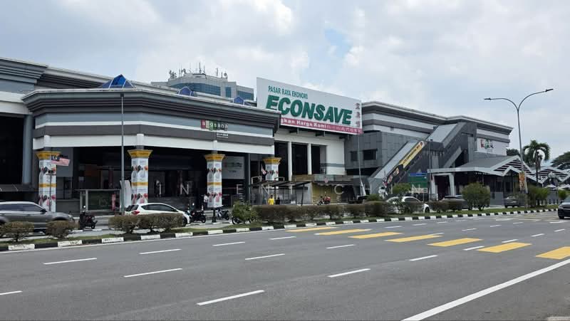 Shop for Rent in Ipoh (Perak) - Vincent Chin - Exterior - PropertyGuru.com.my