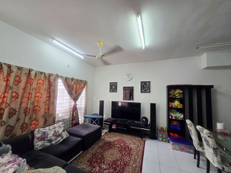 Rumah Teres 2 Tingkat untuk Dijual di Setia Ecohill (Semenyih) - Jovie Lee - Living Room - PropertyGuru.com.my