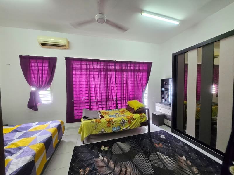 Rumah Teres 2 Tingkat untuk Dijual di Setia Ecohill (Semenyih) - Jovie Lee - Bedroom - PropertyGuru.com.my