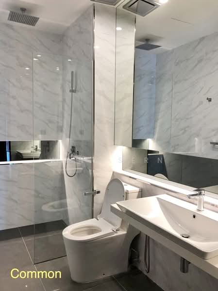 Servis Apartment untuk Disewa di City of Dreams - Weng Sern - Bathroom - PropertyGuru.com.my