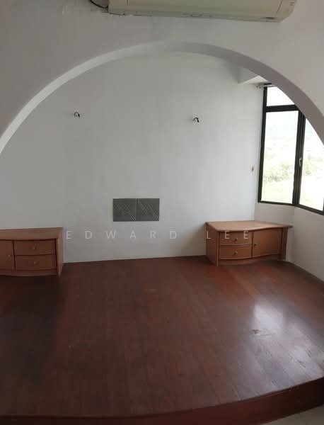 Kondominium untuk Dijual di Midlands Condo - Edward Lee - Living Room - PropertyGuru.com.my