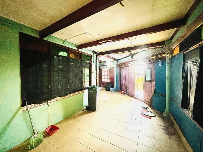 2-storey Terraced House for Sale in Taman Johor Jaya (Johor Bahru) - Fatin Izzaty - PropertyGuru.com.my