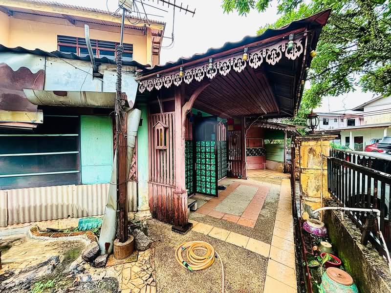 2-storey Terraced House for Sale in Taman Johor Jaya (Johor Bahru) - Fatin Izzaty - PropertyGuru.com.my
