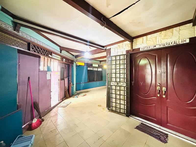 2-storey Terraced House for Sale in Taman Johor Jaya (Johor Bahru) - Fatin Izzaty - PropertyGuru.com.my