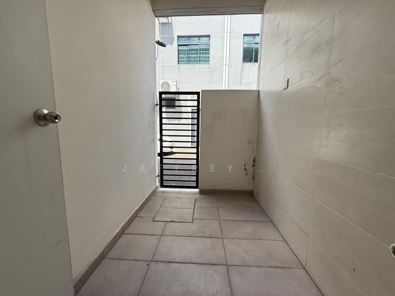 Rumah Teres untuk Dijual di Taman Mutiara Rini (Skudai) - Jaffrey . - PropertyGuru.com.my
