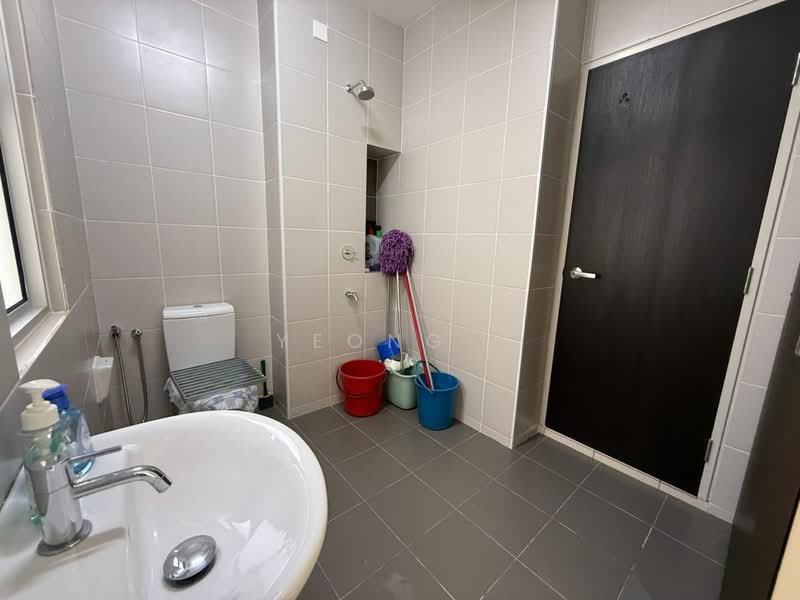 Terraced House for Rent in Sepang (Selangor) - Yeong . - Bathroom - PropertyGuru.com.my