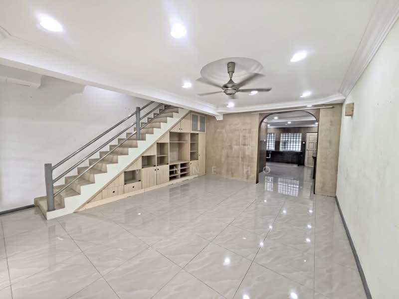 2-storey Terraced House for Rent in Mahkota Cheras (Cheras) - Yvonne Ho - Living Room - PropertyGuru.com.my
