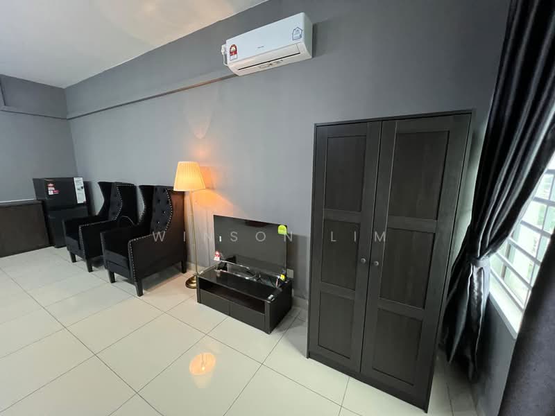 Pangsapuri untuk Dijual di Austin Regency (Pangsapuri Austin Perdana) - Winson Lim - Living Room - PropertyGuru.com.my