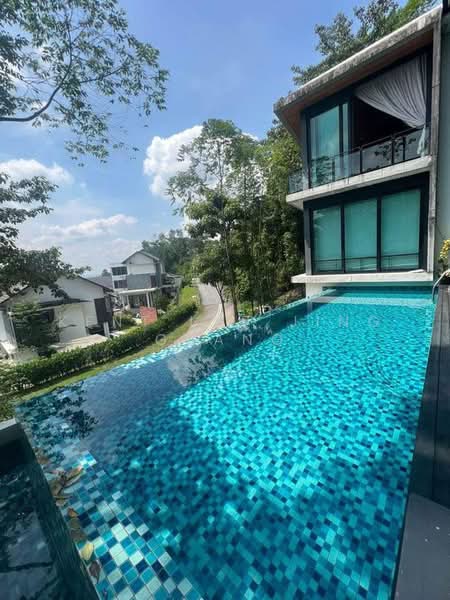 Bungalow for Sale in Kayangan Heights (Shah Alam) - Kent Lee Jing Guang - PropertyGuru.com.my