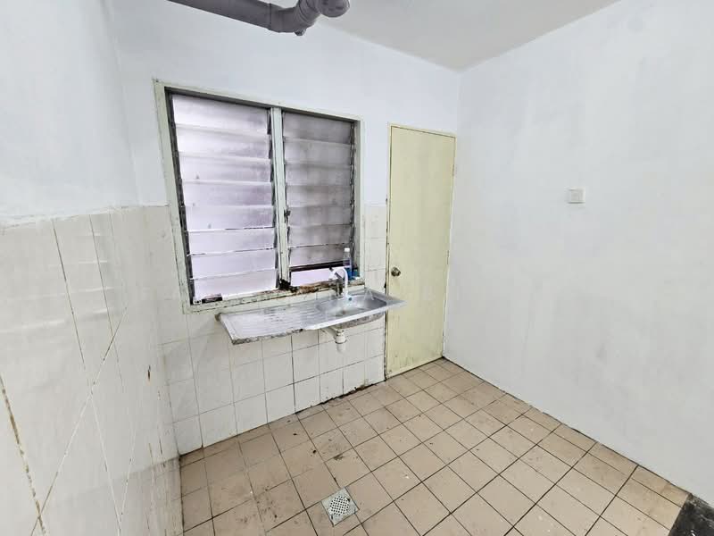 Flat for Sale at PPR Selayang Mulia - Faliyana binti Muda - PropertyGuru.com.my