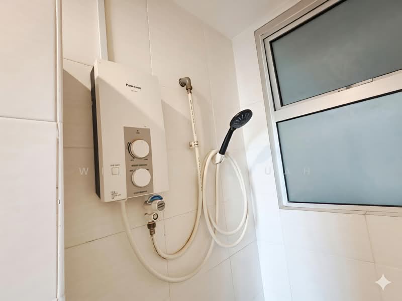 Service Residence for Sale at Platinum Lake PV 21 - Wincent Chuah - PropertyGuru.com.my