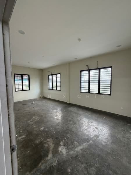 Warehouse for Rent in Petaling Jaya (Selangor) - Dennix Chin - Interior - PropertyGuru.com.my
