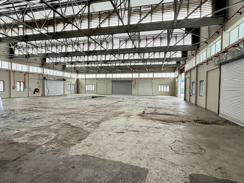 Warehouse for Rent in Petaling Jaya (Selangor) - Dennix Chin - Interior - PropertyGuru.com.my