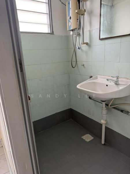 Apartment for Rent at Desa Sri Puteri B - Sandy Lee - PropertyGuru.com.my