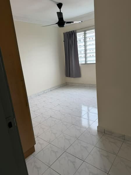Apartment for Rent at Desa Sri Puteri B - Sandy Lee - PropertyGuru.com.my