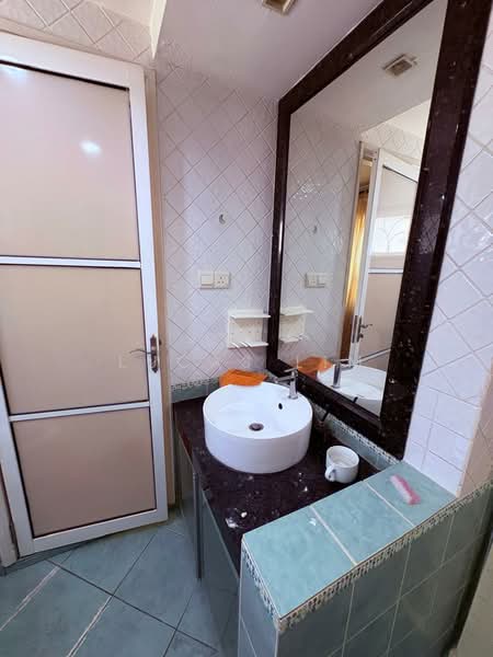2-storey Terraced House for Sale in Petaling Jaya (Selangor) - Lucas Lim - Bathroom - PropertyGuru.com.my