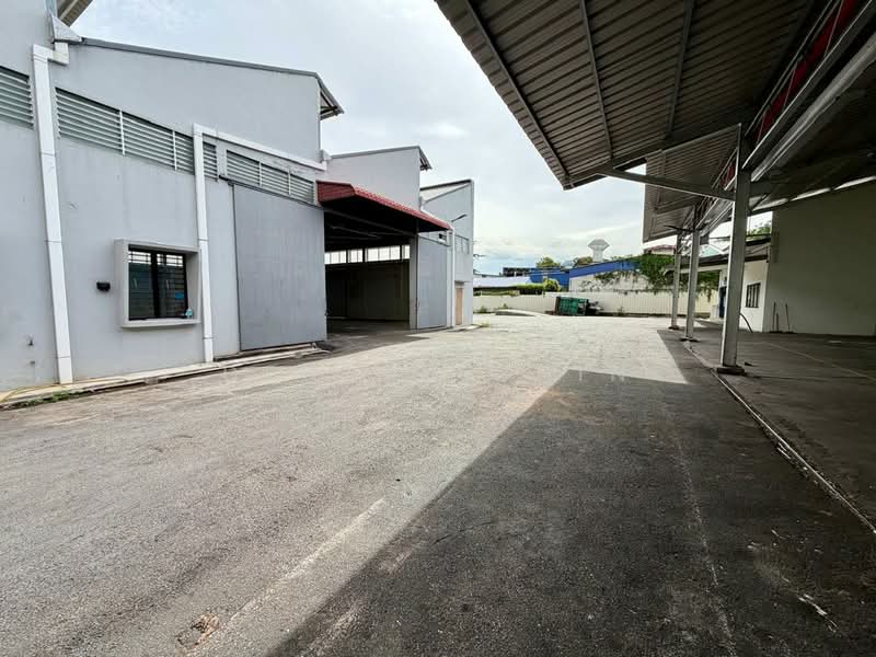 Kilang untuk Disewa di Petaling Jaya (Selangor) - Dennix Chin - Exterior - PropertyGuru.com.my